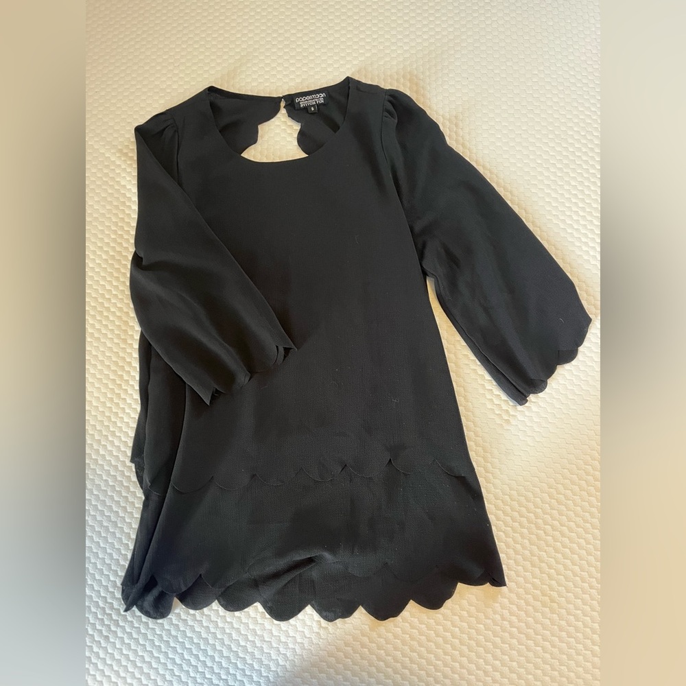 Black blouse open back shirt stitch fix